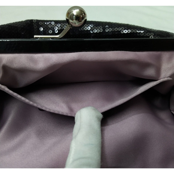 Coach Black Sequin Kisslock Framed Large Evening Clutch - Wristlet - Picture 9 of 14